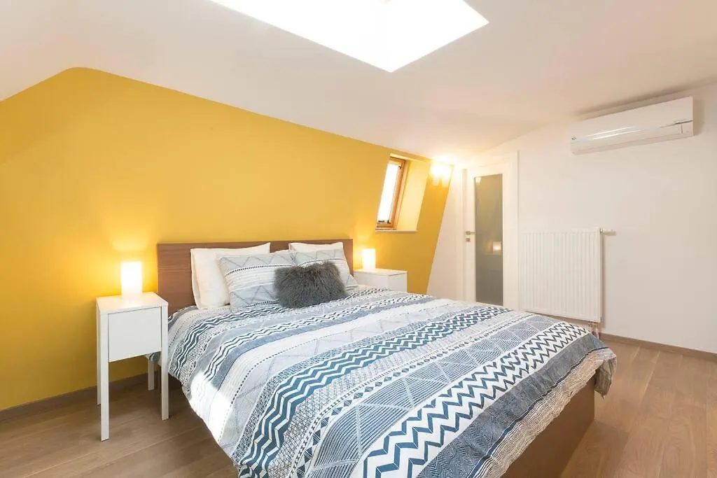 Ferienwohnung Ippokrateio Stylish City Loft Free Parking Thessaloniki Apartment